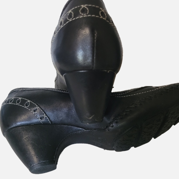 Mary Jane Laser cut embroidered - Picture 4 of 5